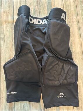 adidas Aeroready Black Padded Compression Shorts (Sz: M)